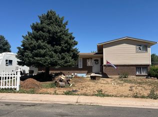 438 S Potomac Cir, Aurora, CO 80012