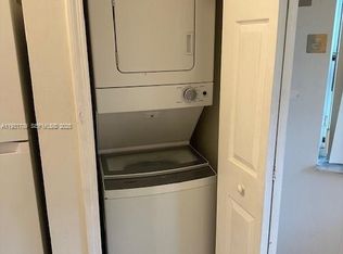 7060 NW 177th St APT 205-12, Hialeah, FL 33015