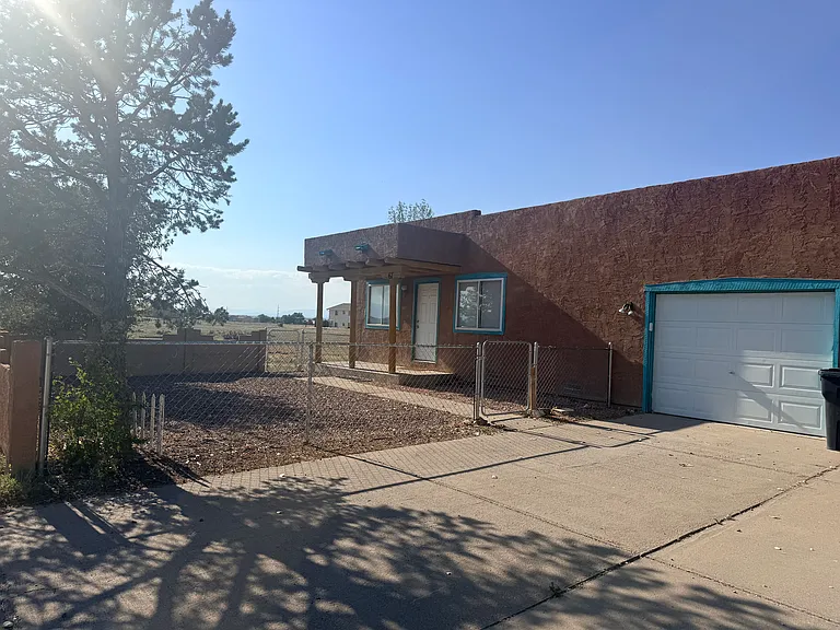 Front/garage