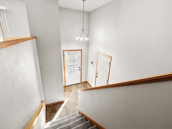 2nd image of 3122 8th St SE