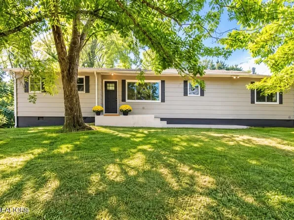242 Oak St, Maynardville, TN 37807