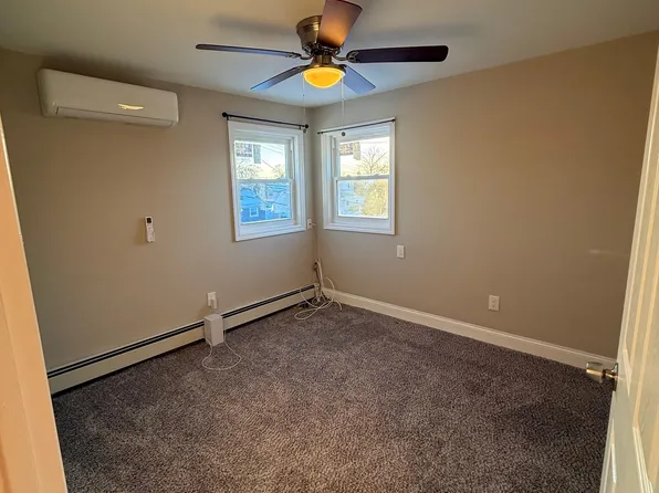 (undisclosed Address), Massapequa, NY 11758