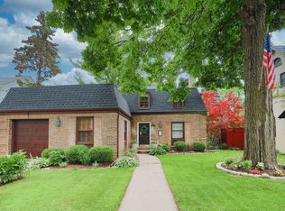 601 N Sheridan Rd, Waukegan, IL 60085