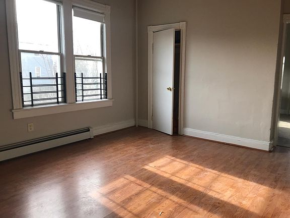 4th image of 2191 John Fitzgerald Kennedy Blvd #1Q