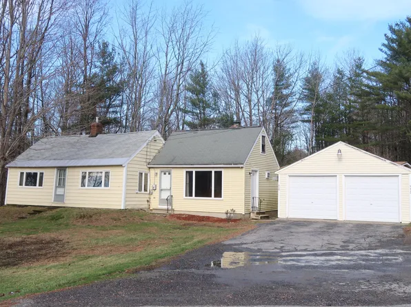 570-572 Hallowell Road, Chelsea, ME 04330