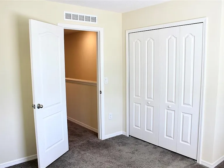 4723 Coral Castle Dr — Photo 10