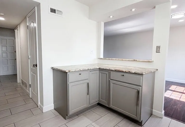13451 Land O Woods Dr — Photo 11