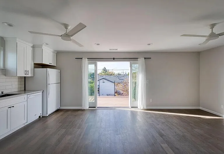 978 Delmas Ave #2 — Photo 3