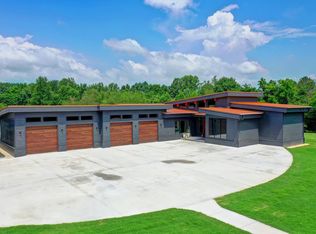 218 County Rd UNIT 38, Riceville, TN 37370