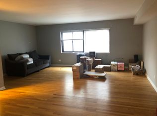 3434 W Bryn Mawr Ave, Chicago, IL 60659