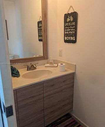 5th image of 1000 Bamboo Ln