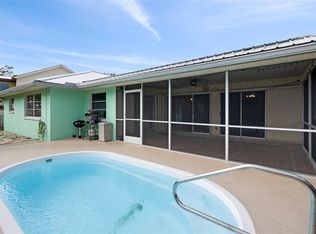 1845 Edison Dr, Englewood, FL 34224