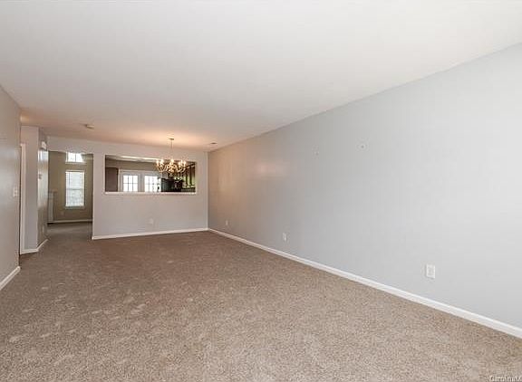 3rd image of 635 Rock Lake Gln