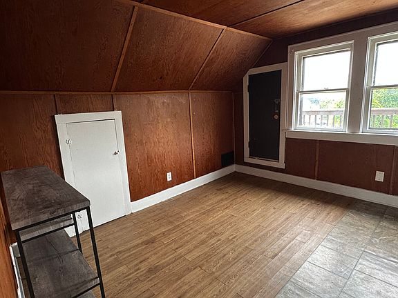 5th image of 36 N West St #5