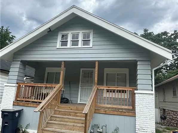 3728 S Benton Ave, Kansas City, MO 64128