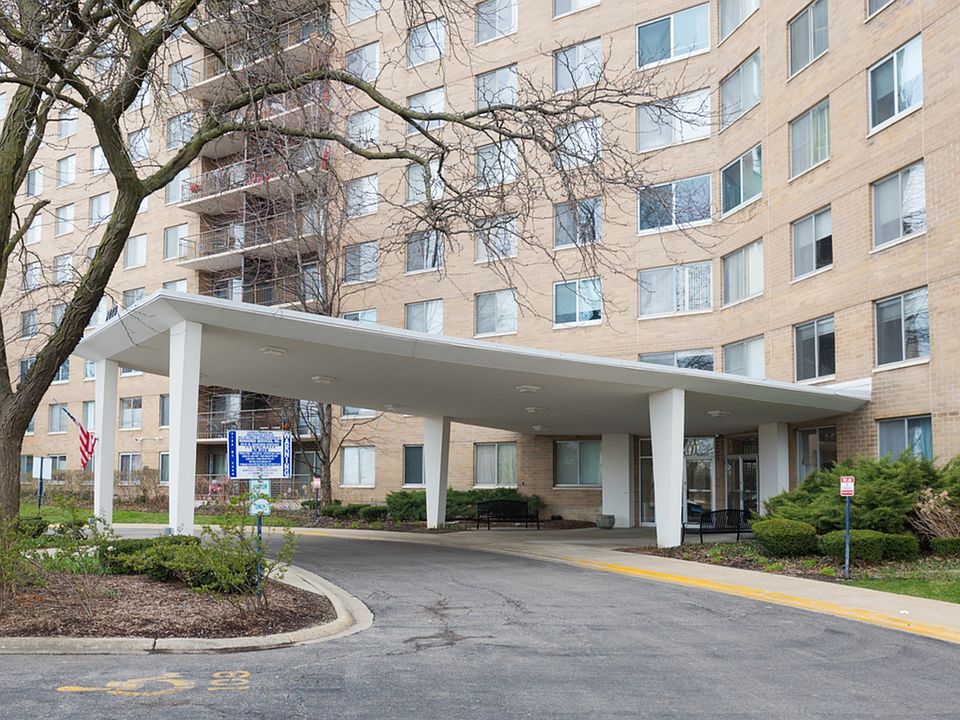 2nd image of 7033 N Kedzie Ave APT 313
