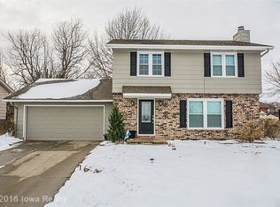 707 E 19th St N, Newton, IA 50208