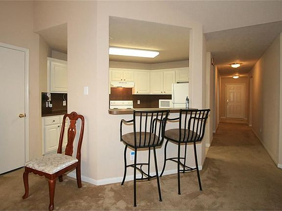 5th image of 9019 Amberjack Dr