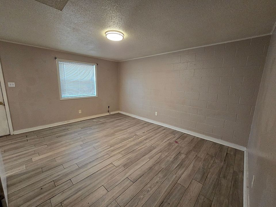 1st image of 410 McLain St