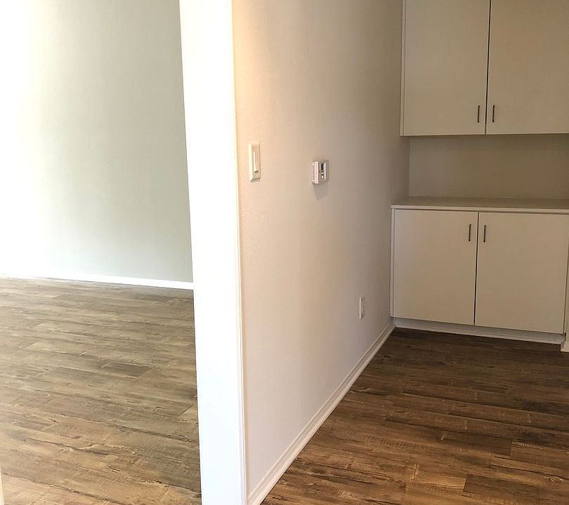 1st image of 3518 Dunn Dr APT 107