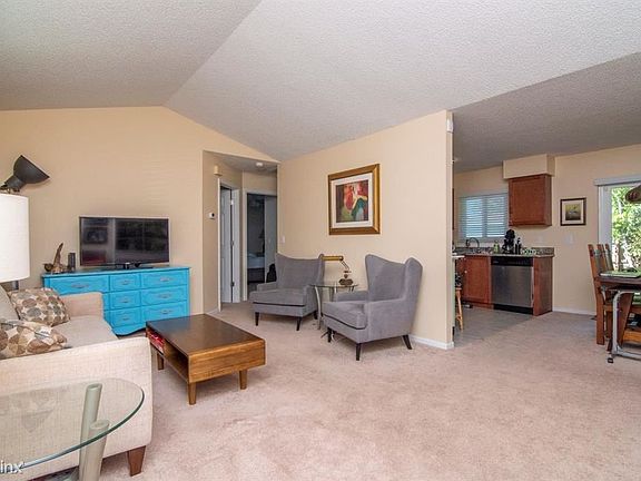 5th image of 61R Lake Shore Dr