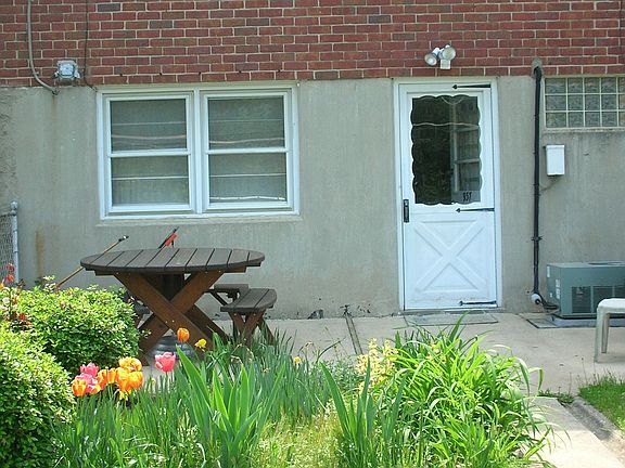 Walk Out Lower Level