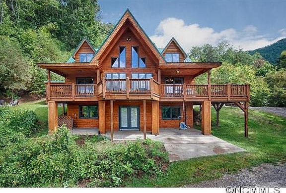 3rd image of 295 Whispering Wind Dr