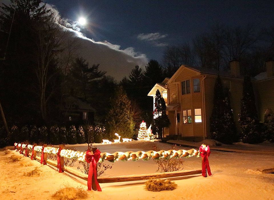 2nd image of 23 Mill St