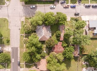 1003 Essex St, San Antonio, TX 78210