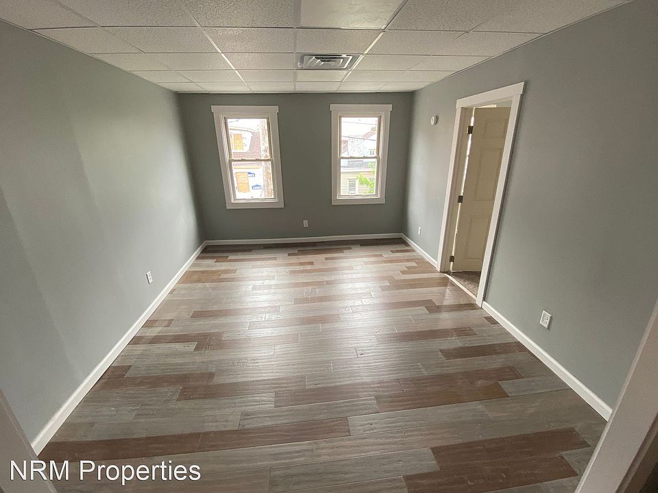 1st image of 911 James St #9165788