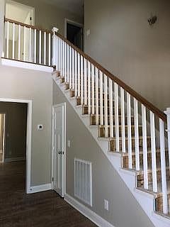 2nd image of 1871 Oakvale Dr #5