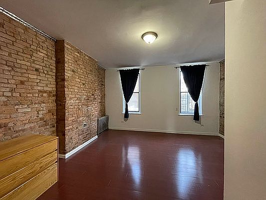 3rd image of 461 7th Ave #1
