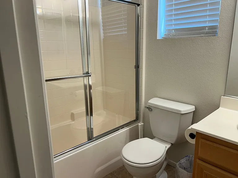 5832 Vista Luna St — Photo 12