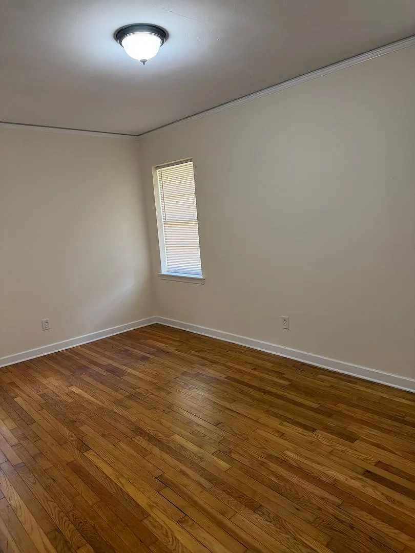 Hill Hedge Dr 1835 — Photo 2