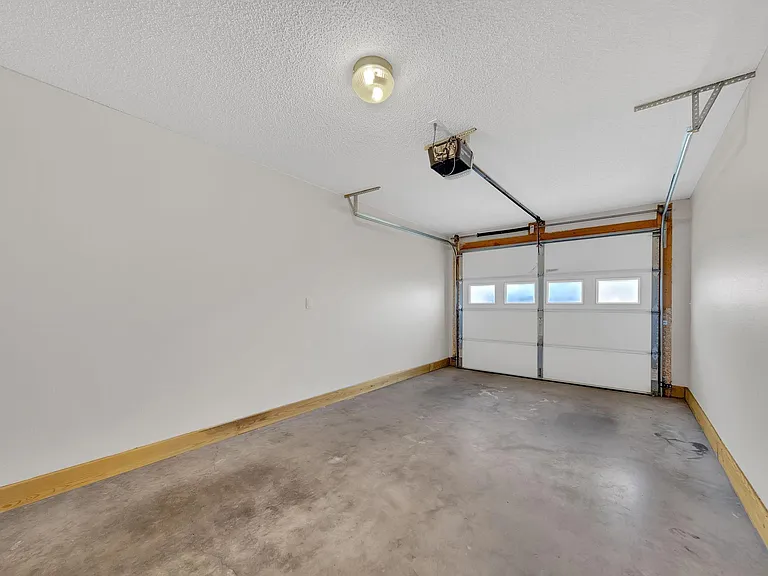 Suncrest Village — Photo 38
