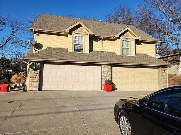 7621 E Bannister Rd, Kansas City, MO 64134
