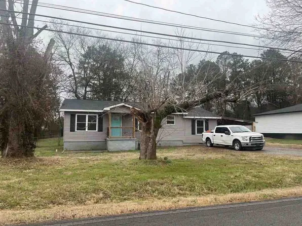 711 W James Ave, Rossville, GA 30741