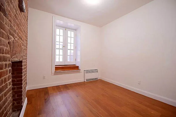 Rented by Bohemia Realty Group | media 15