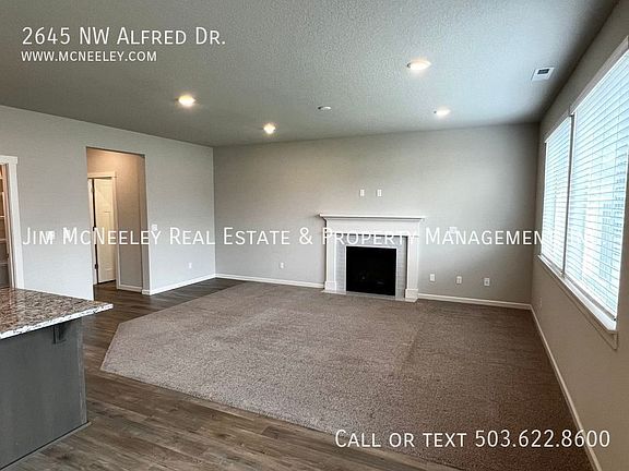 5th image of 2645 NW Alfred Dr