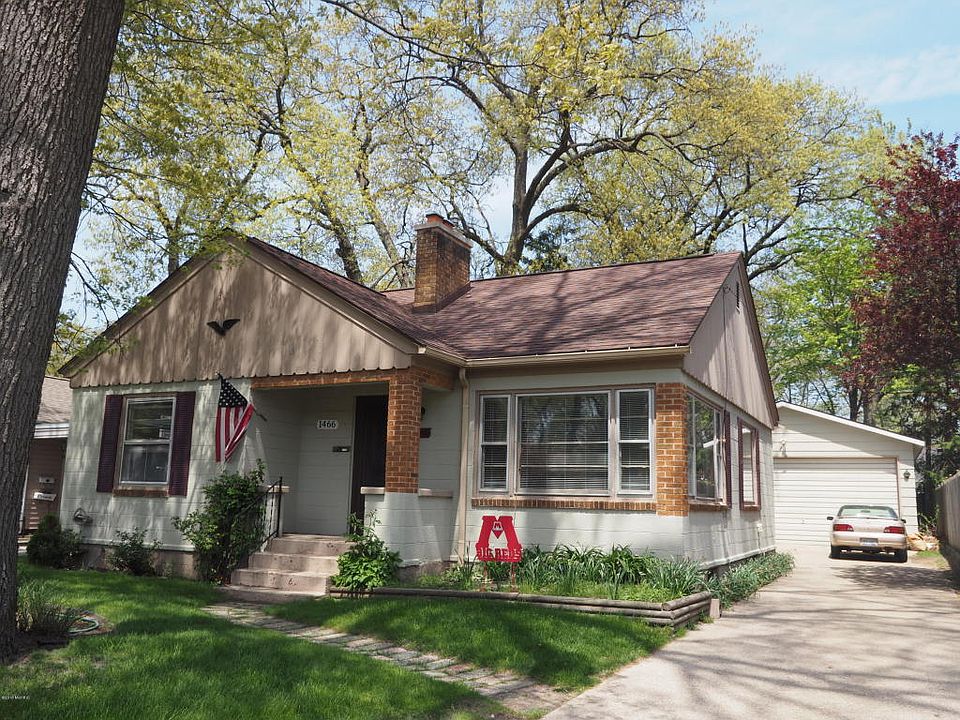 1st image of 1466 Lexington Ave