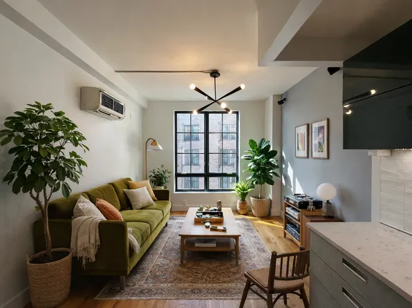 22 Ford Street image 1 of 20