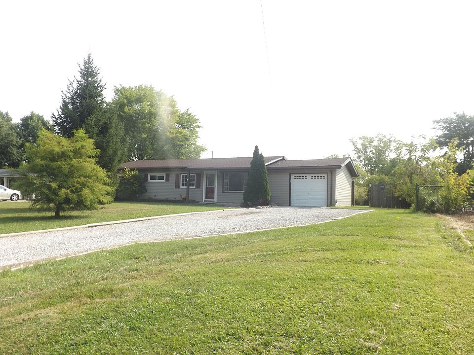 1st image of 2051 Hathaway Dr