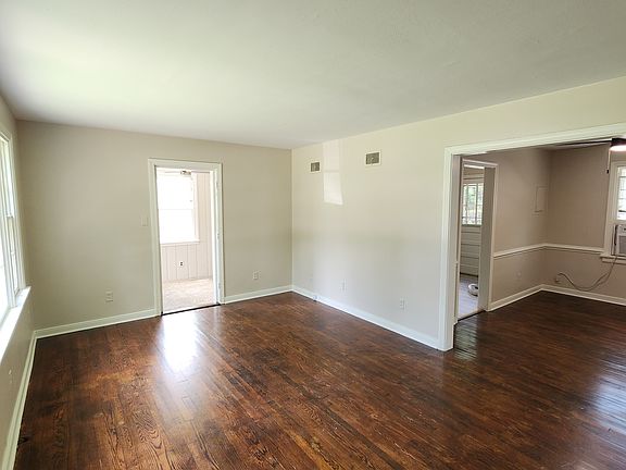 2nd image of 1420 Myradare Dr
