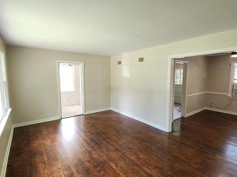 1420 Myradare Dr — Photo 2