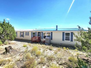 20 Mae Ln, Gamerco, NM 87317