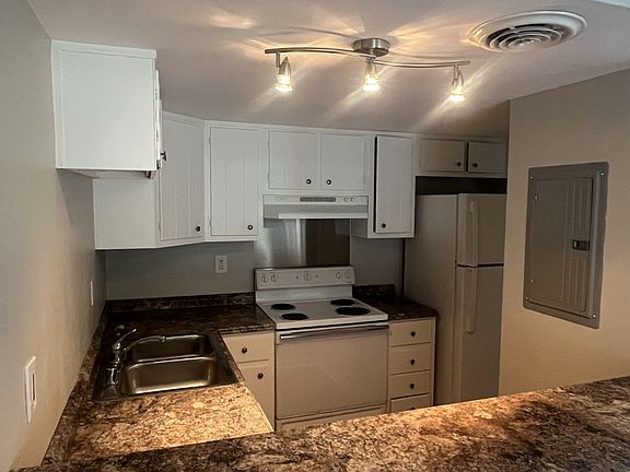 5th image of 130 N Hanover Ave APT 10