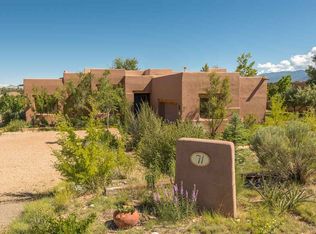 71 E Chili Line Rd, Santa Fe, NM 87508