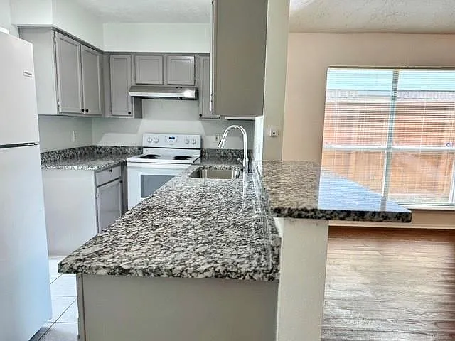 13518 Townwood Dr — Photo 12