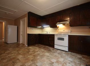 52 Old Turnpike Rd, Bloomingburg, NY 12721