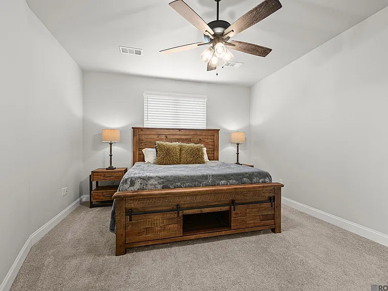904 Dorado Ave — Photo 11